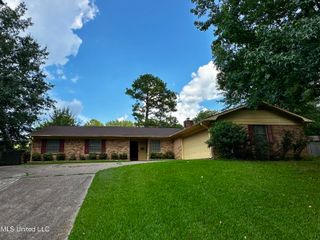 1301 Beverly Drive, Clinton, MS 39056