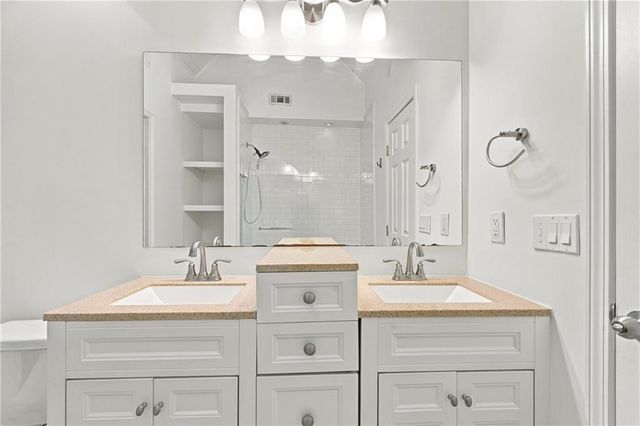 653 Park Village Drive NE, Atlanta, GA 30306