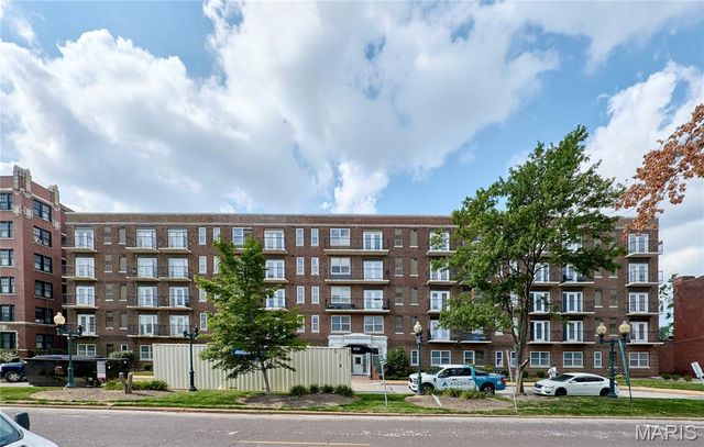 5630 Pershing Avenue 23, St Louis, MO 63112