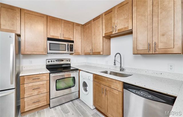5630 Pershing Avenue 23, St Louis, MO 63112