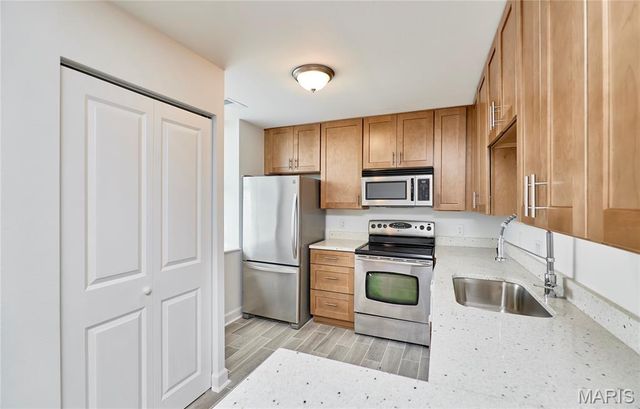 5630 Pershing Avenue 23, St Louis, MO 63112