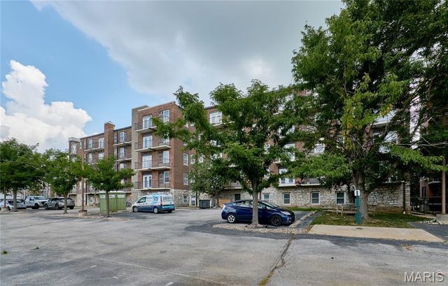 5630 Pershing Avenue 23, St Louis, MO 63112