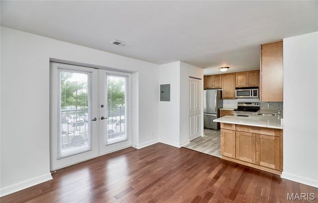 5630 Pershing Avenue 23, St Louis, MO 63112