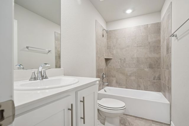 1364 Los Olmos Lane, Crandall, TX 75114