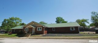 1904 SHERIDAN Road, Pekin, IL 61554