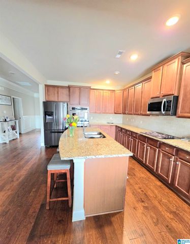5619 CEDAR CREEK PARK DRIVE, Bessemer, AL 35022