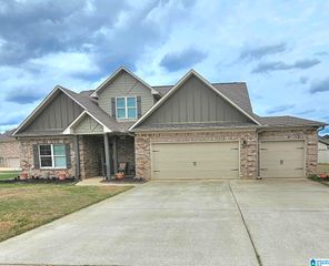 5619 CEDAR CREEK PARK DRIVE, Bessemer, AL 35022