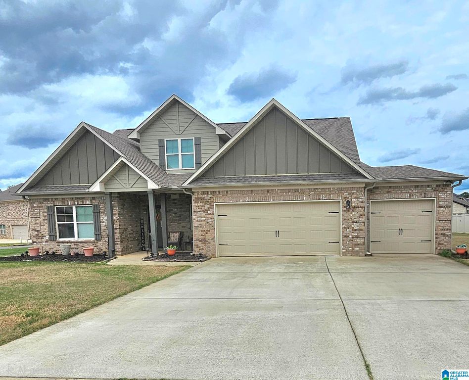5619 CEDAR CREEK PARK DRIVE, Bessemer, AL 35022