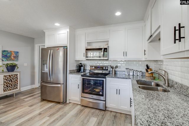 15 Freedom Lane, Lugoff, SC 29078