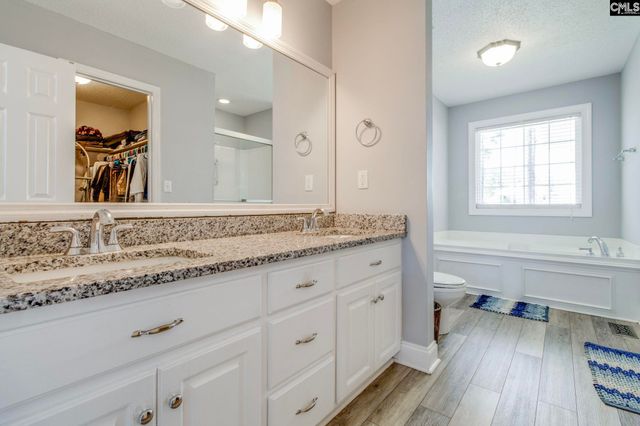 15 Freedom Lane, Lugoff, SC 29078