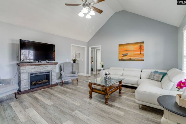 15 Freedom Lane, Lugoff, SC 29078