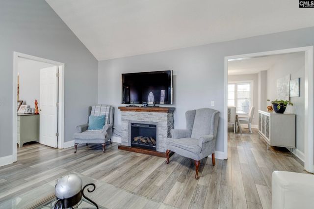 15 Freedom Lane, Lugoff, SC 29078