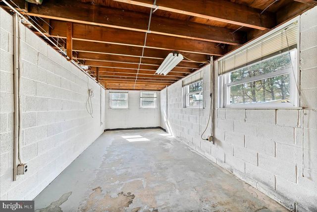 205 NORTHBANK RD, Landenberg, PA 19350