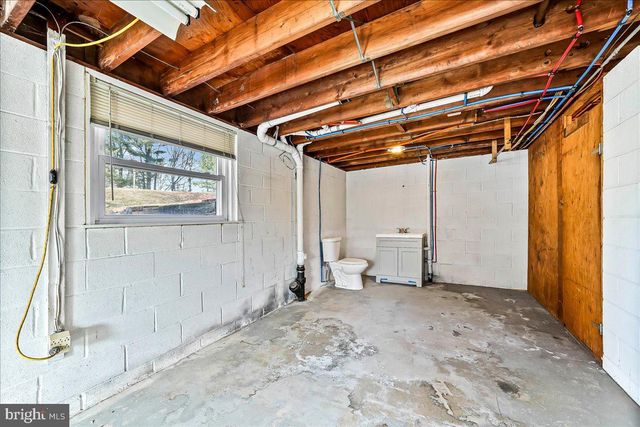 205 NORTHBANK RD, Landenberg, PA 19350