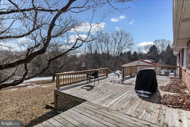 205 NORTHBANK RD, Landenberg, PA 19350