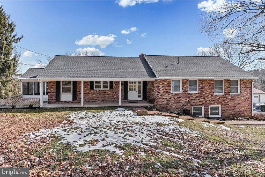 205 NORTHBANK RD, Landenberg, PA 19350