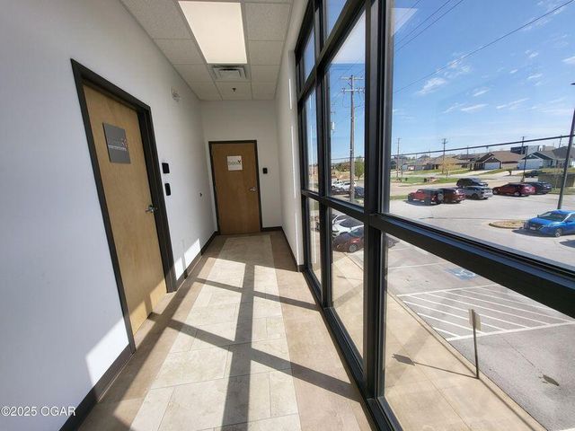 2613 S Main, Joplin, MO 64804