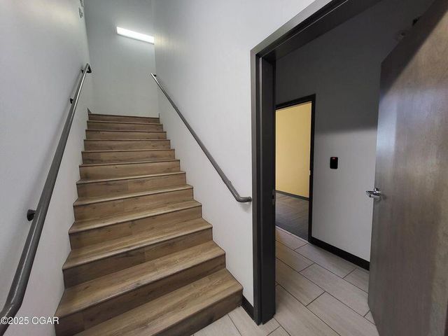 2613 S Main, Joplin, MO 64804