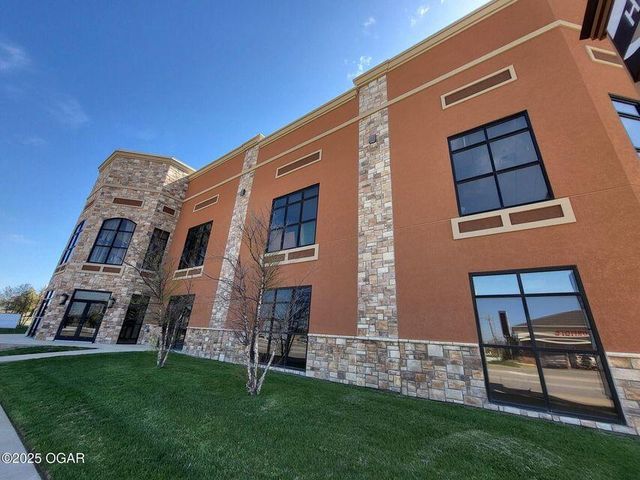 2613 S Main, Joplin, MO 64804