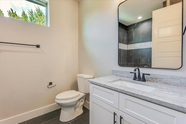 4011 Ponca Drive, Granbury, TX 76048