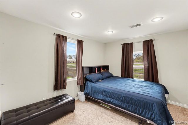 24026 Hopkins Street, Dearborn Heights, MI 48125