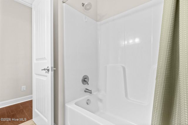 252 Derby Downs Drive, Sneads Ferry, NC 28460