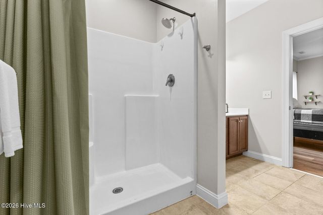 252 Derby Downs Drive, Sneads Ferry, NC 28460