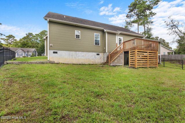 252 Derby Downs Drive, Sneads Ferry, NC 28460