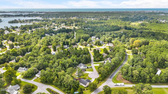 252 Derby Downs Drive, Sneads Ferry, NC 28460