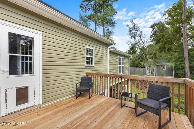 252 Derby Downs Drive, Sneads Ferry, NC 28460