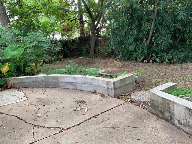 16118 Lazy Ridge Road, Houston, TX 77053