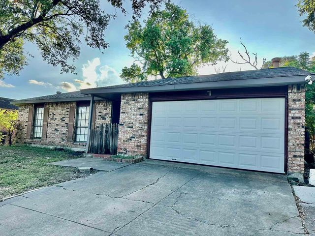 16118 Lazy Ridge Road, Houston, TX 77053