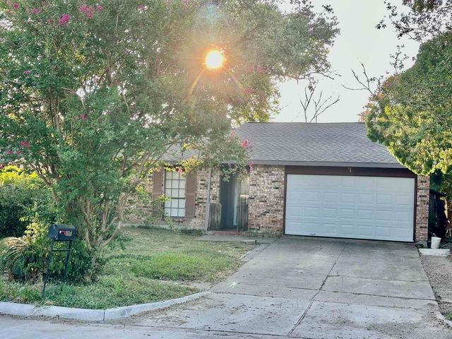 16118 Lazy Ridge Road, Houston, TX 77053