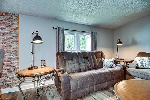 260 Burnetts WAY, Suffolk, VA 23434