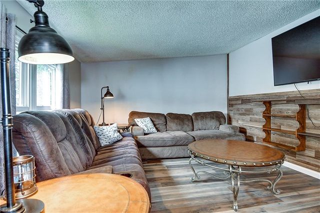 260 Burnetts WAY, Suffolk, VA 23434