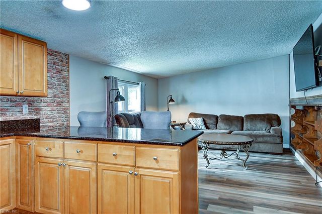 260 Burnetts WAY, Suffolk, VA 23434