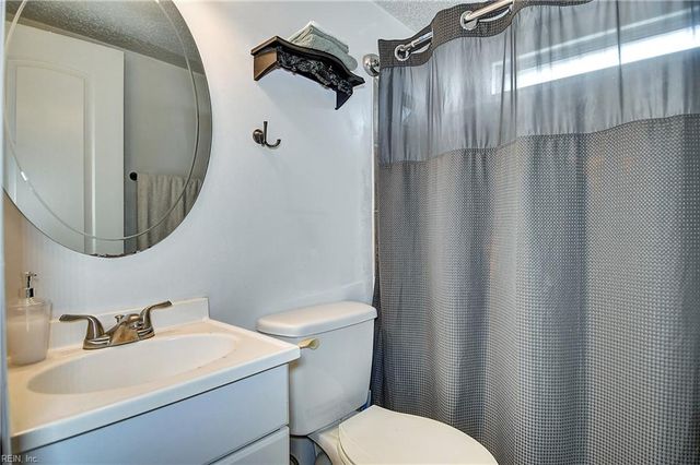 260 Burnetts WAY, Suffolk, VA 23434