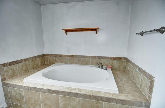 260 Burnetts WAY, Suffolk, VA 23434