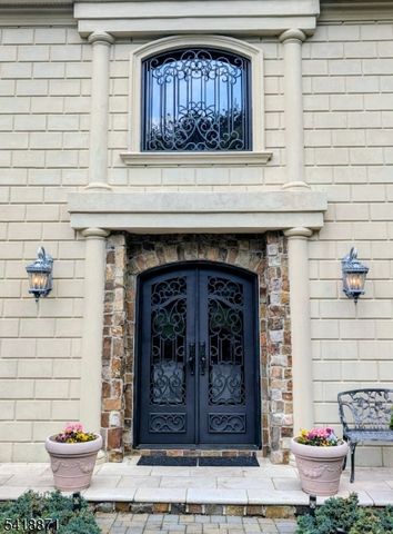 8 Pineview Ln, Boonton Twp., NJ 07005