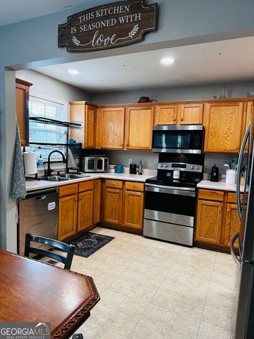 311 Oakhaven Way, Villa Rica, GA 30180