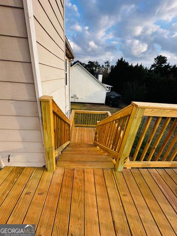 311 Oakhaven Way, Villa Rica, GA 30180