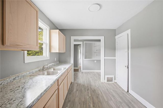 2538 Quincy Street, Kansas City, MO 64127