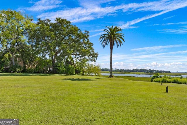 2702 River Drive, Thunderbolt, GA 31404