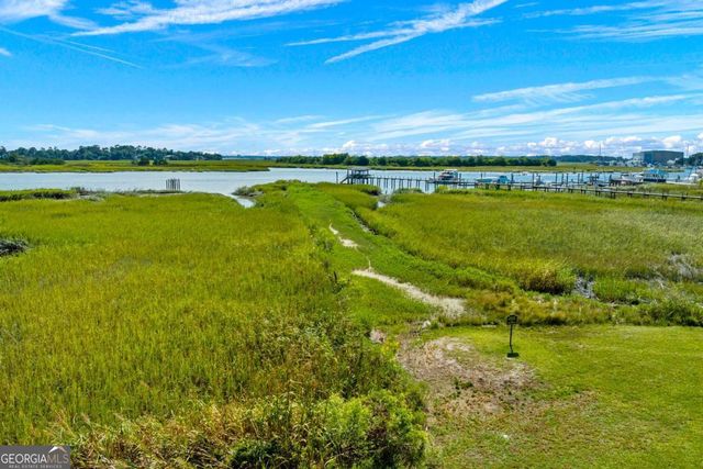 2702 River Drive, Thunderbolt, GA 31404