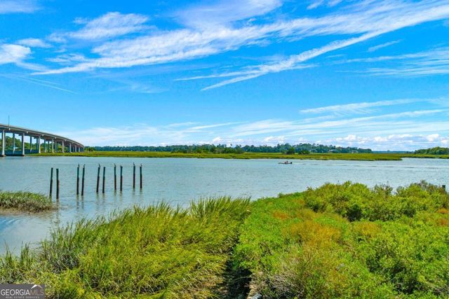 2702 River Drive, Thunderbolt, GA 31404