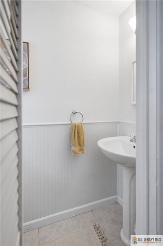 401 Patton Avenue, Piscataway, NJ 08854