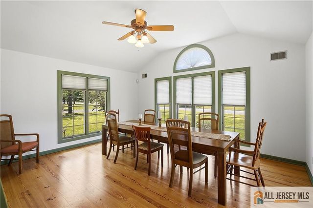 401 Patton Avenue, Piscataway, NJ 08854