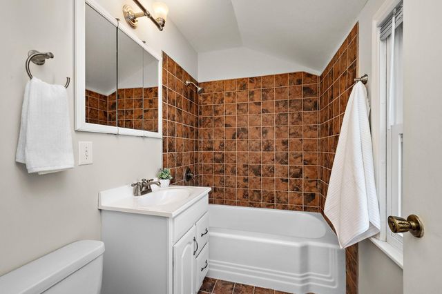 3828 France Avenue S, Saint Louis Park, MN 55416