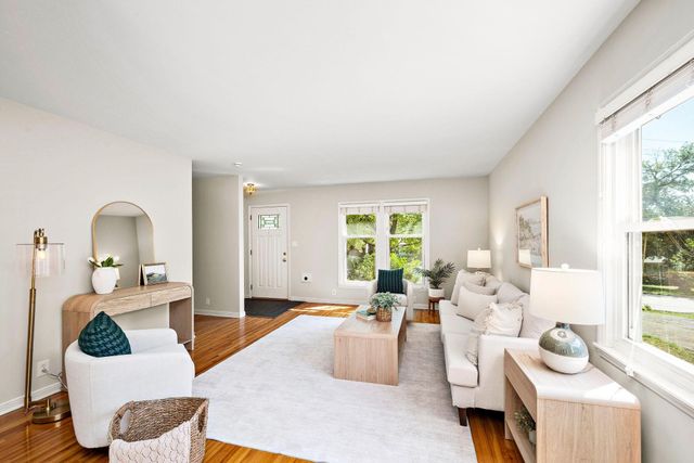 3828 France Avenue S, Saint Louis Park, MN 55416
