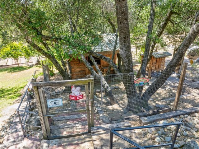45740 Green Lake Court, Coarsegold, CA 93614